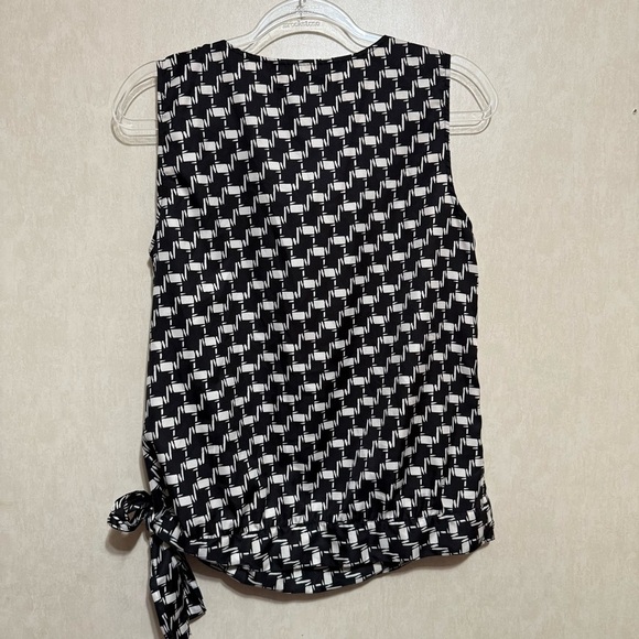Gap Black White Houndstooth Tie Waist Tank Top - Picture 4 of 6